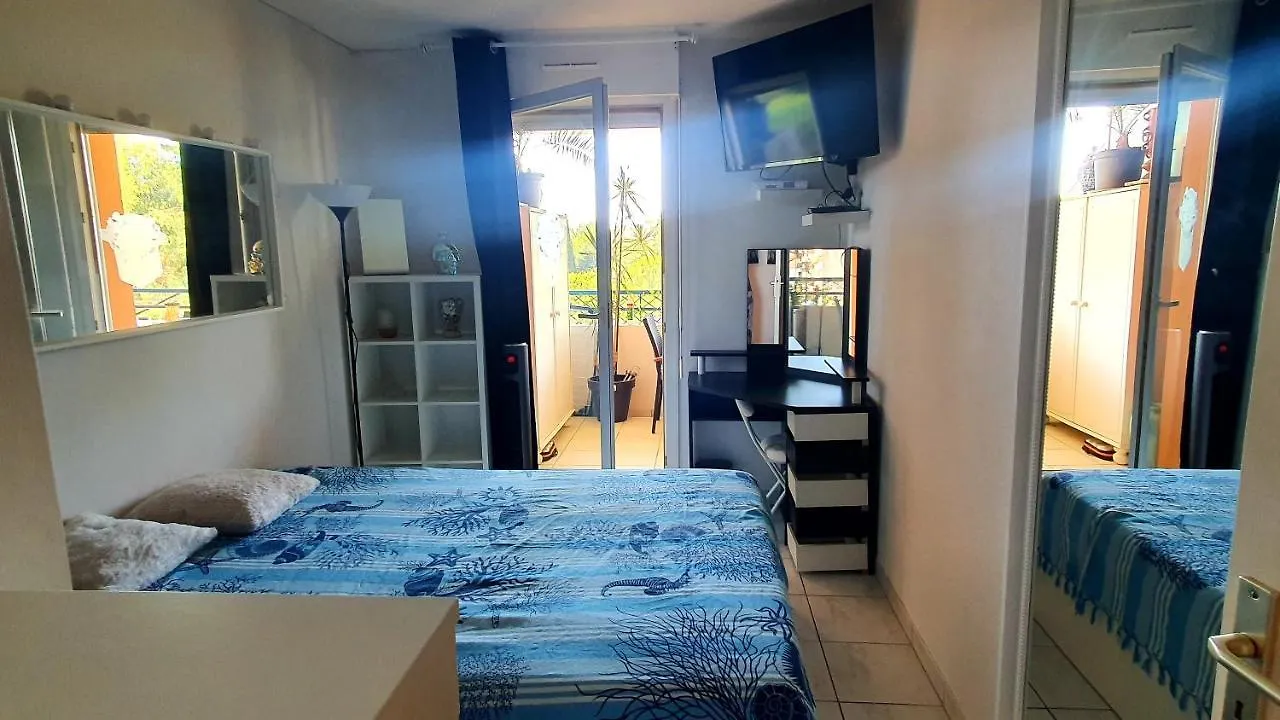 Beau T1 Cannes Piscine Tennis דירה